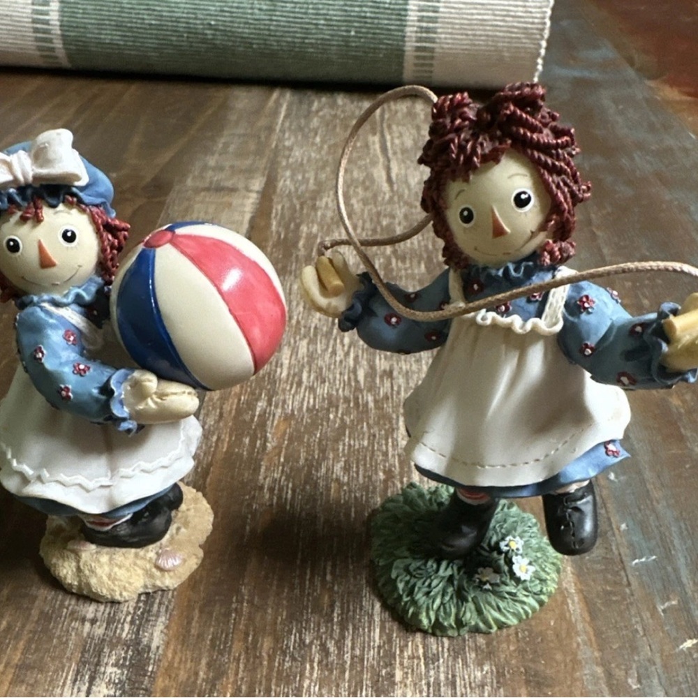 Vintage Raggedy Ann Doll Collectible Figurines (2) numbered